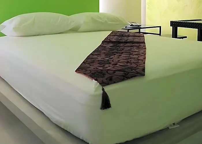 189 Hotel 2*